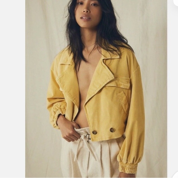 Sure Thing Bomber Jacket Golden Finch 
We the Free corduroy cropped Free People - Picture 4 of 4